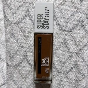 Maybelline; 360 mocha; super stay; active wear; 1.0 fl oz; foundation 30H